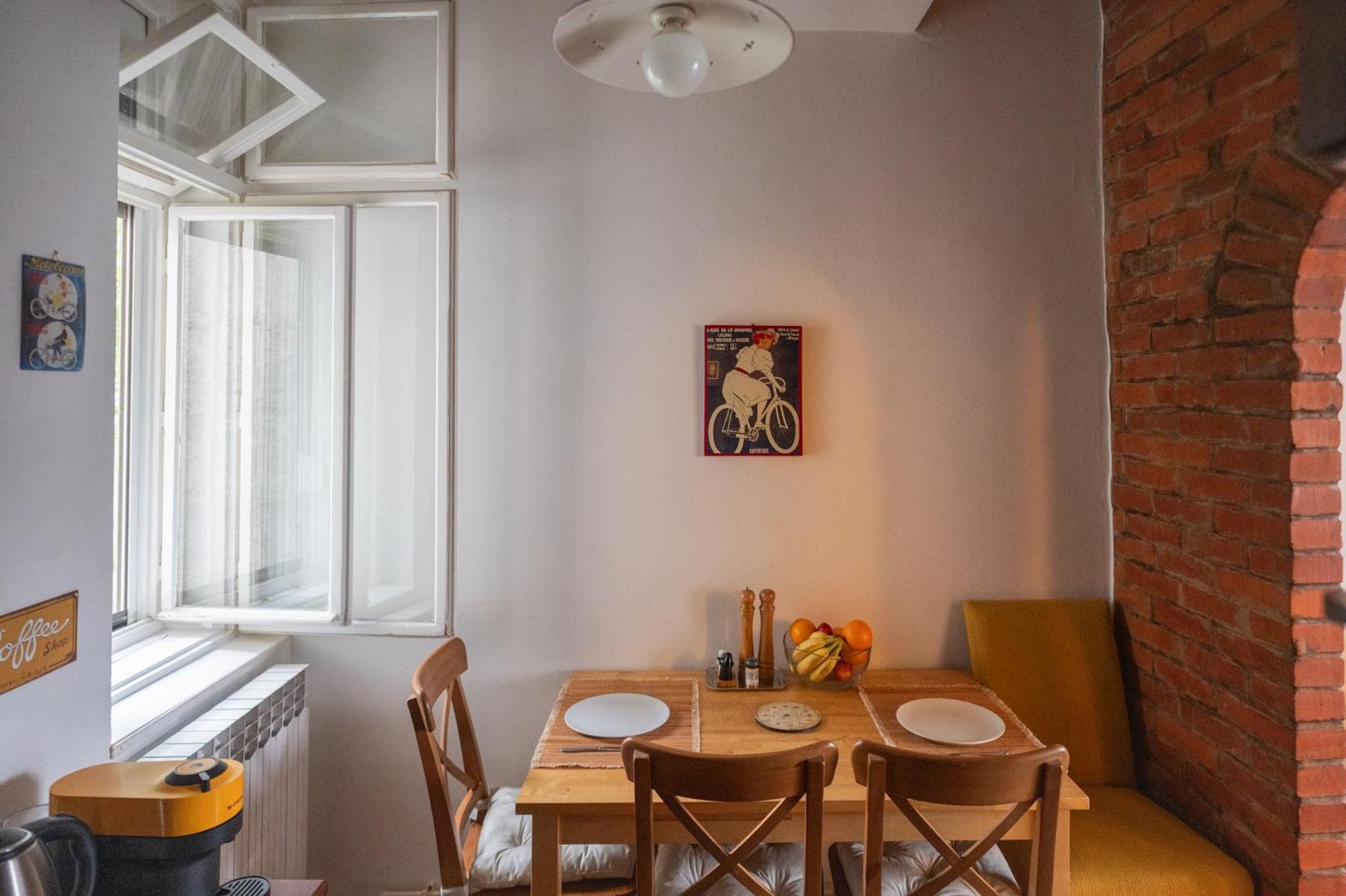 Bricks & Bikes Apartment Zagreb Bagian luar foto