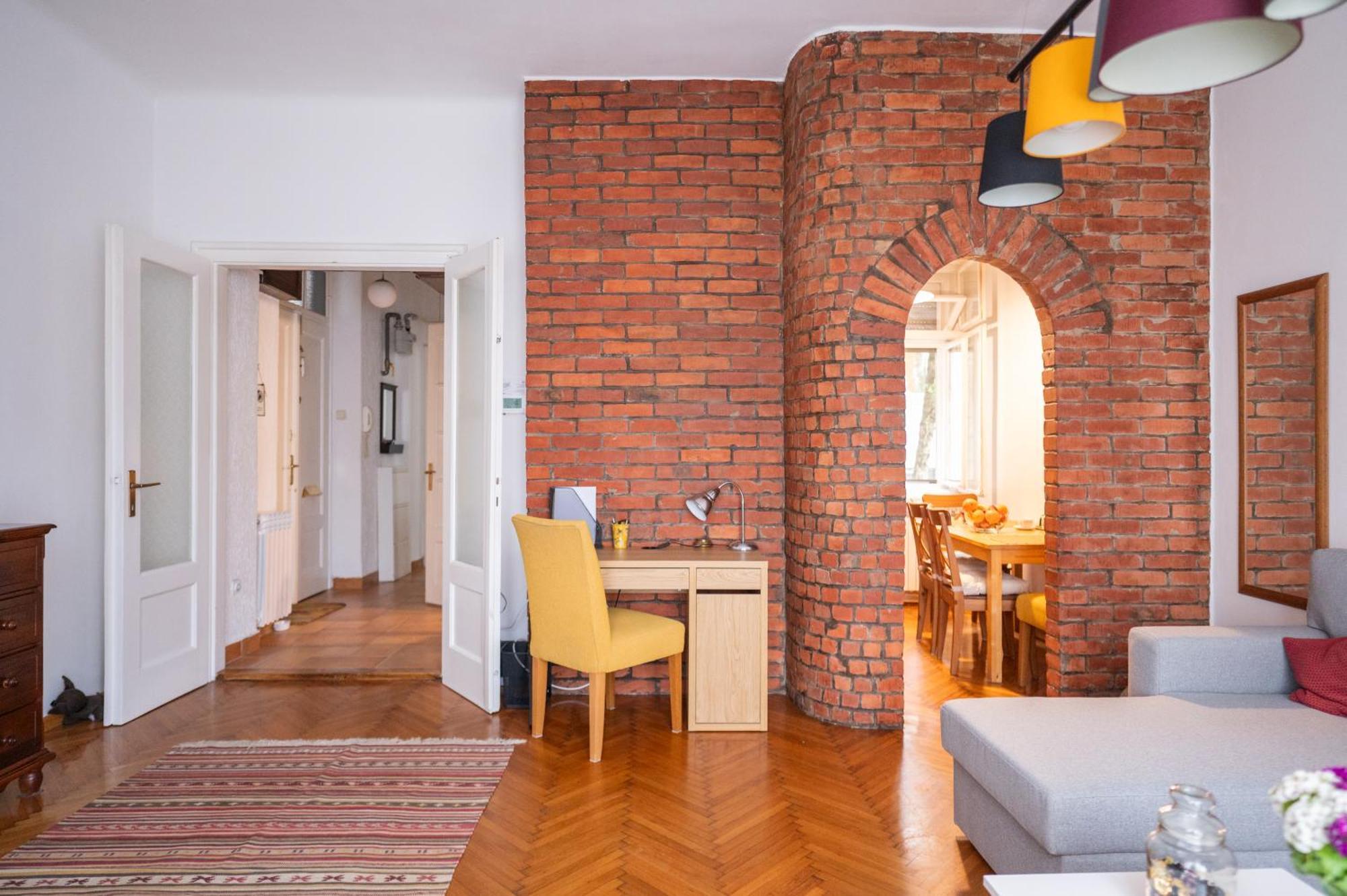Bricks & Bikes Apartment Zagreb Bagian luar foto